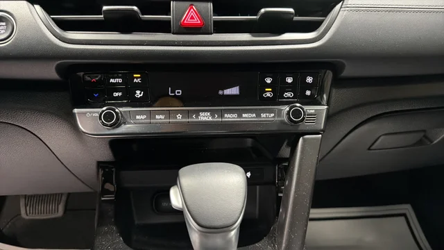 Used 2025 Gray Kia SX image 20