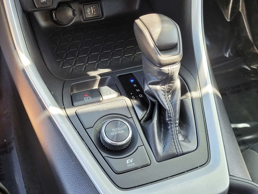 Used 2024 Silver Toyota LE image 22