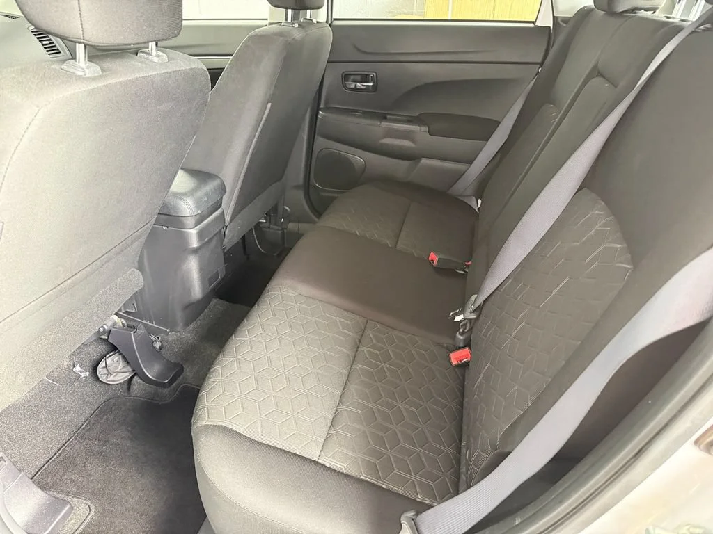 Used 2024 White Mitsubishi S image 25