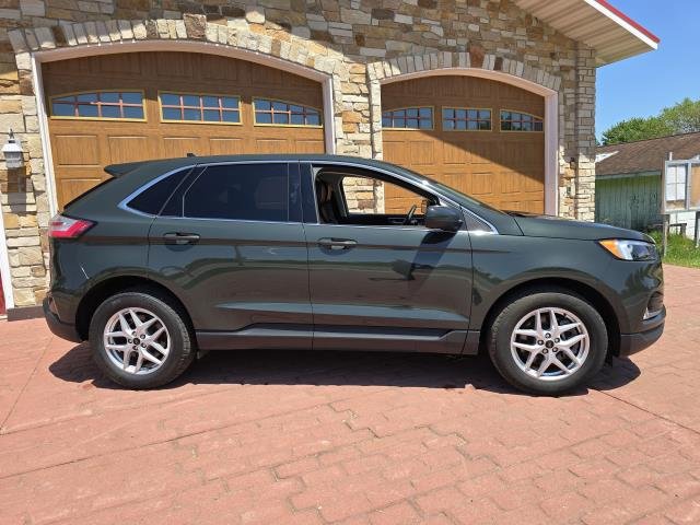 Used 2024 Green FORD SEL image 2
