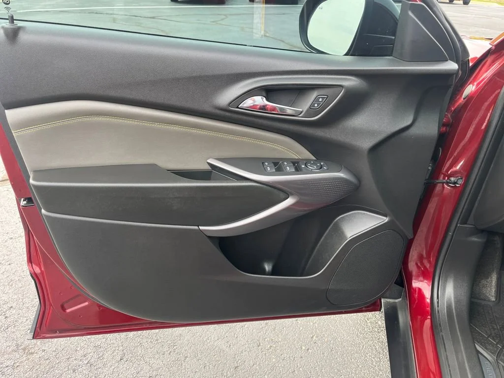 2024 Chevrolet Trax Activ - Photo 12
