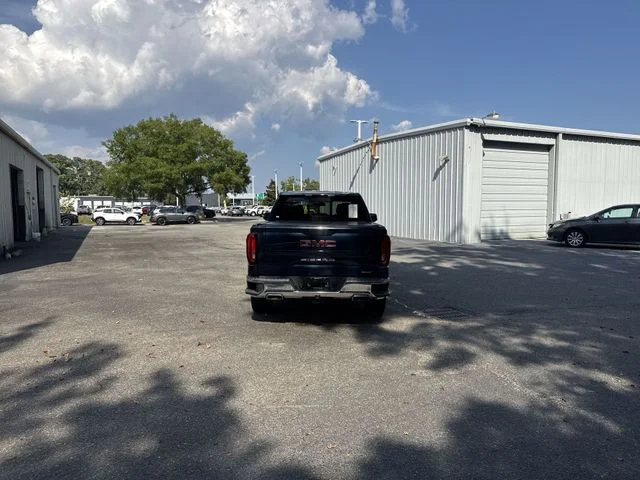 Used 2019 Blue GMC SLT image 6