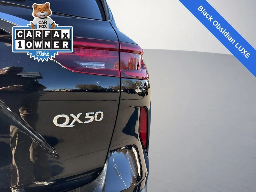 Used 2024 Black INFINITI LUXE image 36