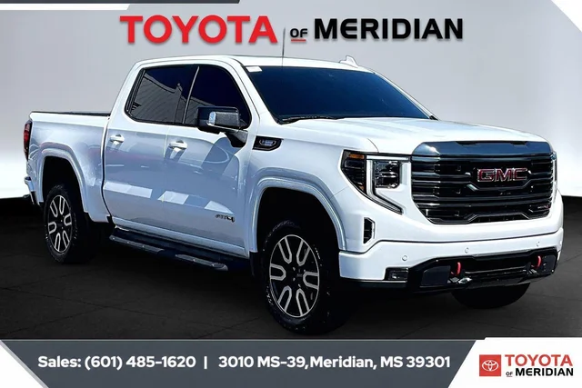 2024 GMC Sierra 1500 AT4