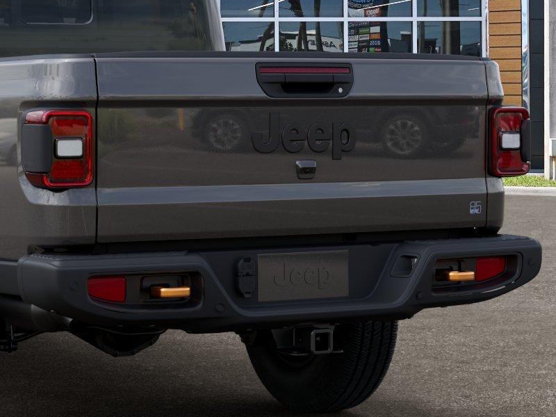 New 2026 Granite Crystal Metallic Clearcoat Jeep 85th Anniversary Edition image 39