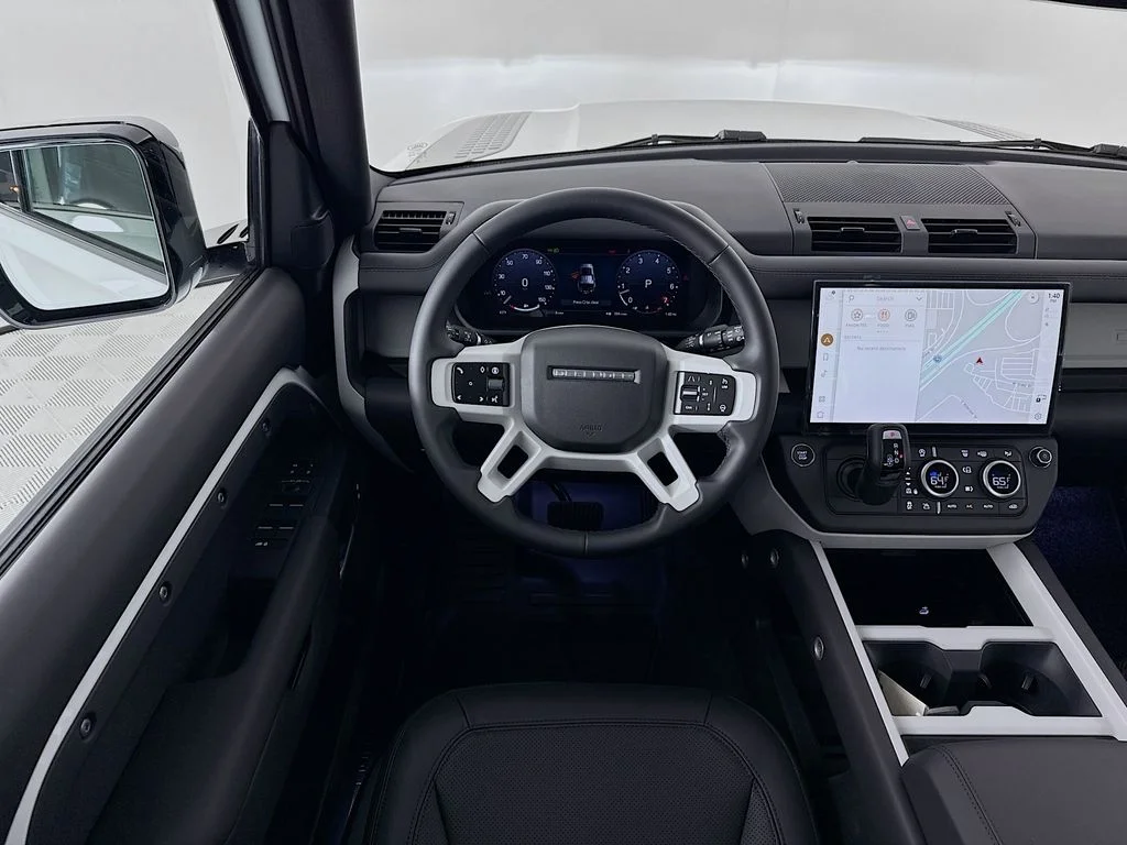 New 2026 Fuji White Land Rover S image 24