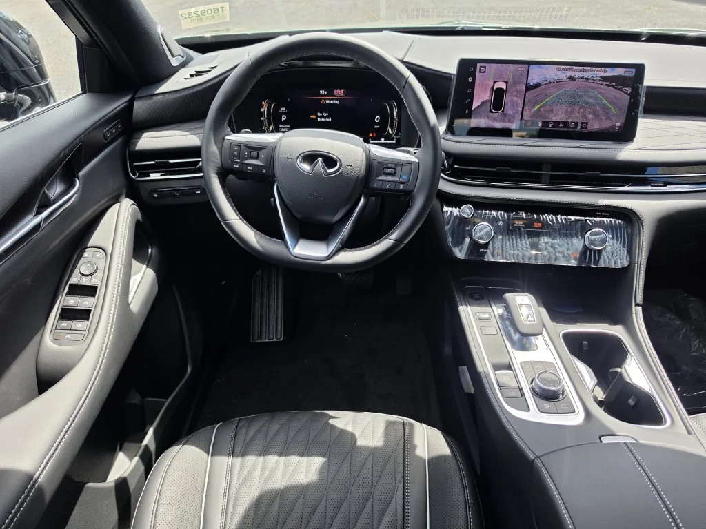 New 2027 Black INFINITI AUTOGRAPH image 15