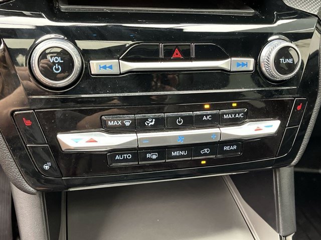 Used 2023 Agate Black Ford ST-Line image 25