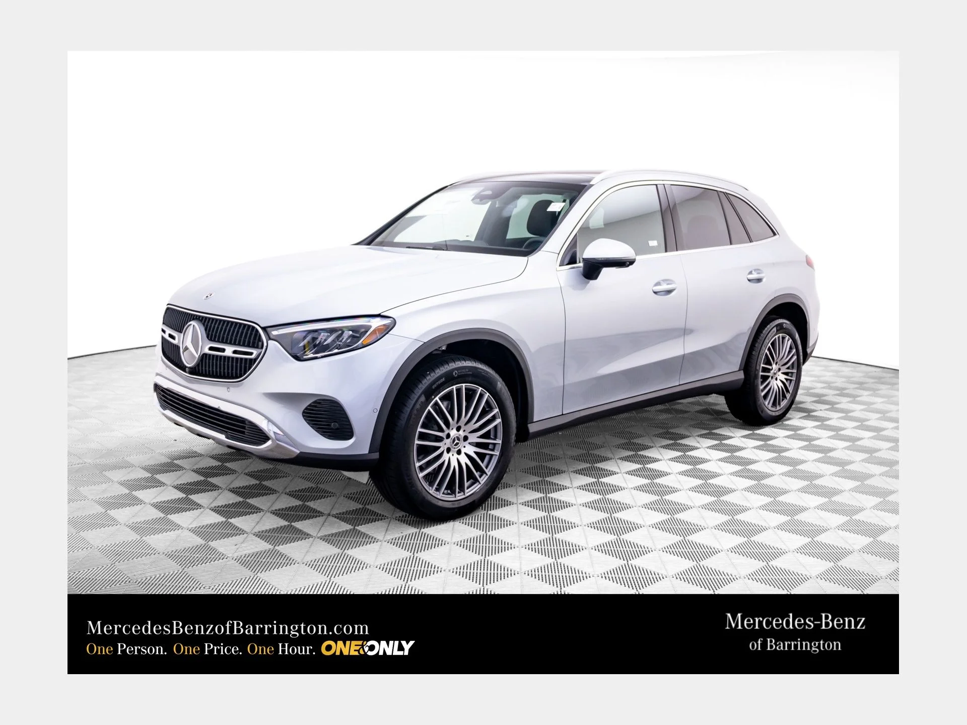 New 2026 Silver Mercedes-Benz GLC 300 image 1