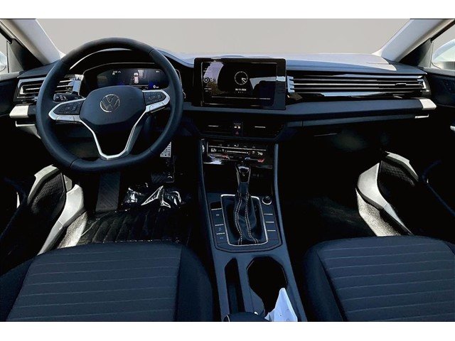 New 2026 Pure White Volkswagen 1.5T S image 7