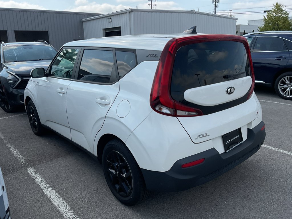Used 2021 Kia Soul S with VIN KNDJ23AU5M7785887 for sale in Nicholasville, KY