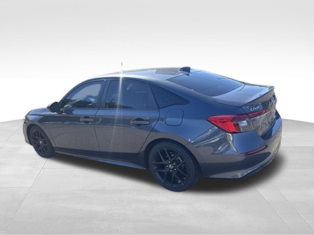 Used 2023  Honda Sport image 9