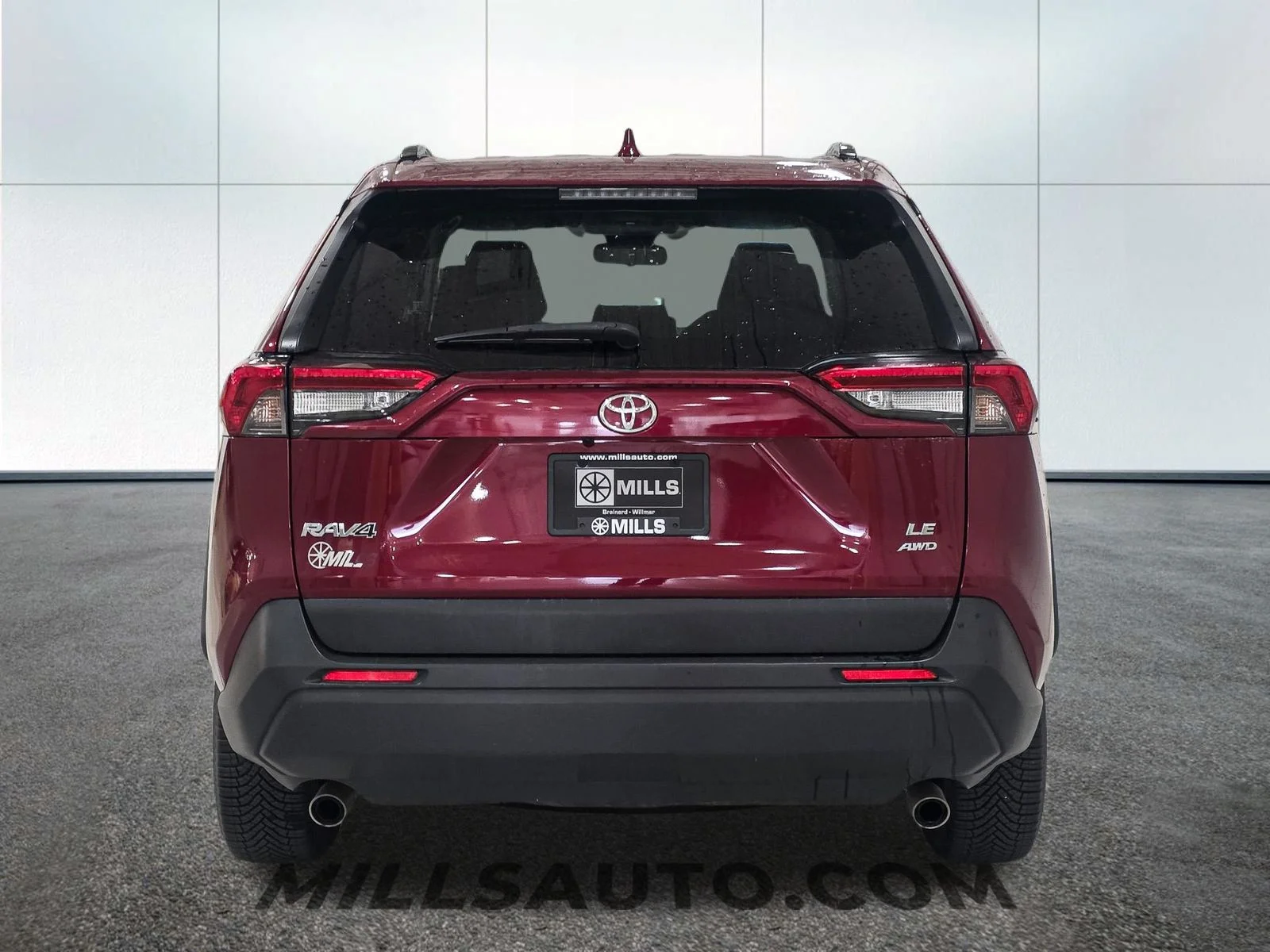 Certified Used 2019 Pearl Toyota LE image 6