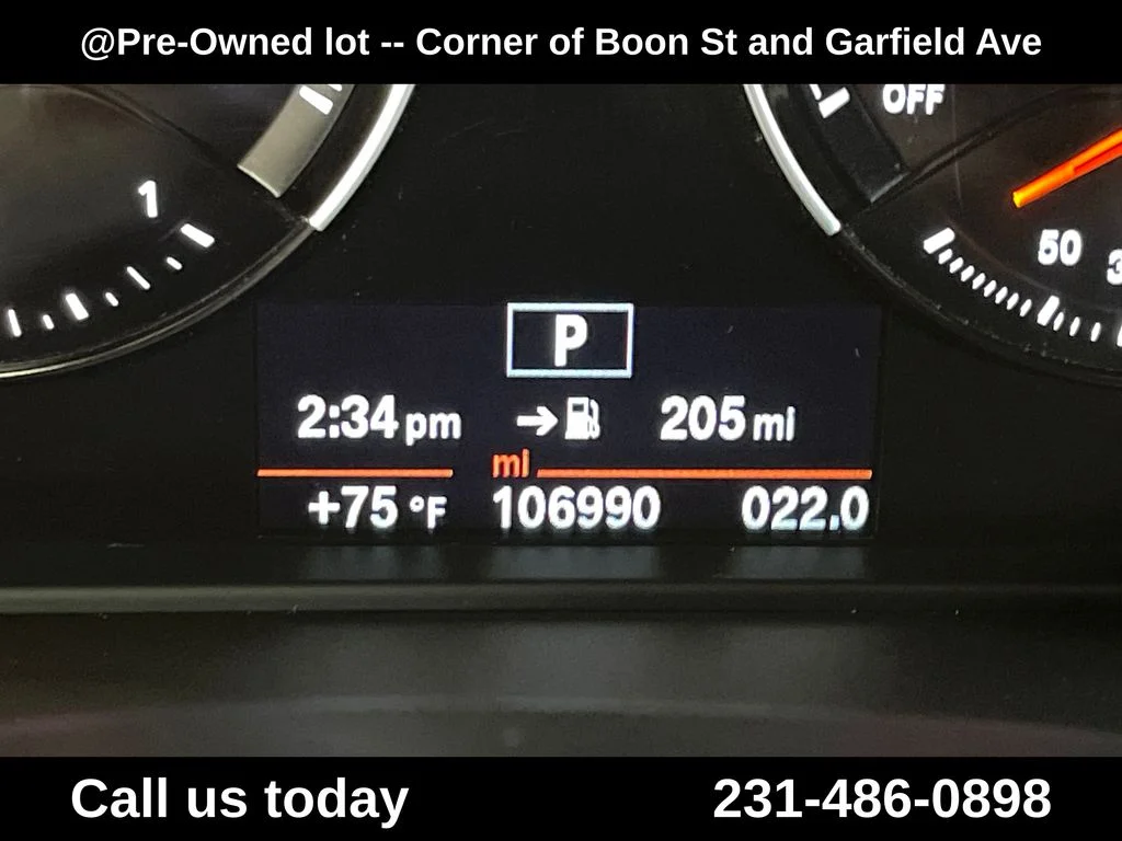 Used 2018 Blue BMW xDrive28i image 22