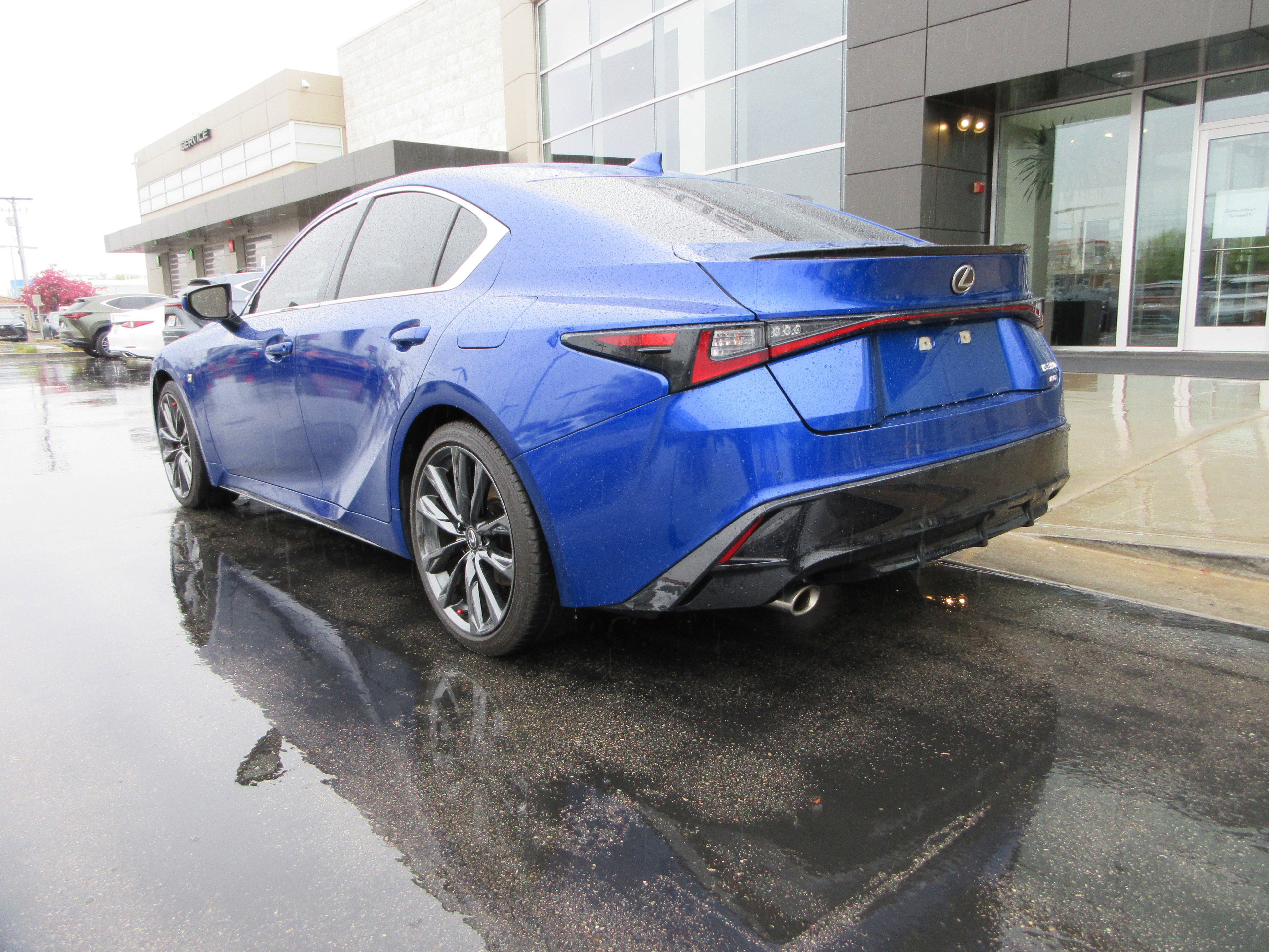 2024 Lexus IS 350 F SPORT - Photo 7