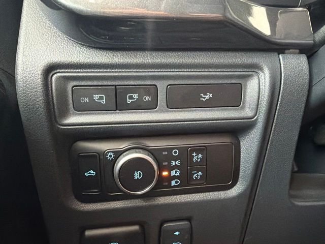 Certified Used 2023 Blue Ford XLT image 31