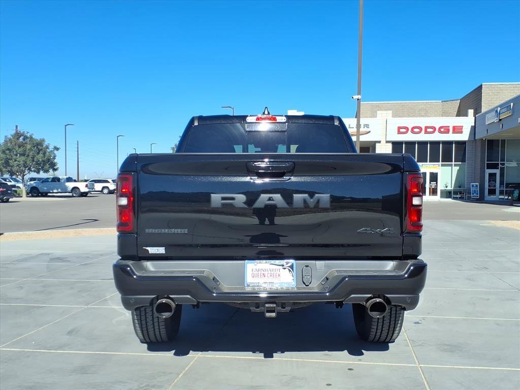 New 2026 Diamond Black Crystal Pearl-Coat Exterior Paint RAM Big Horn image 5