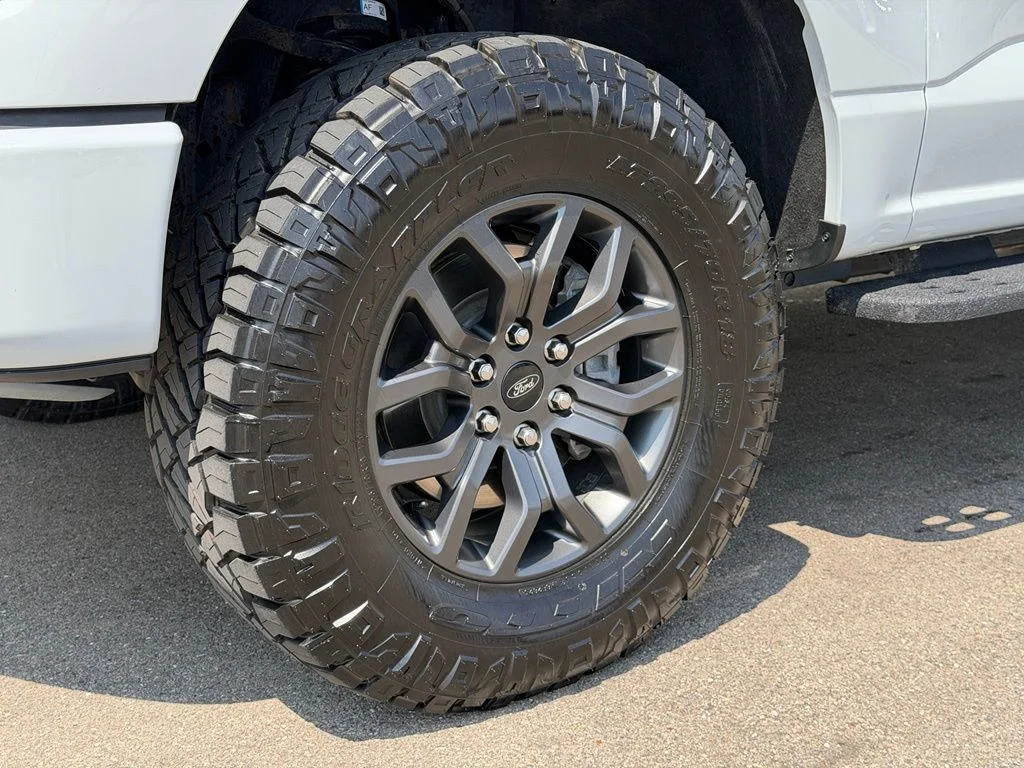 Used 2023 Gray Ford Tremor image 25