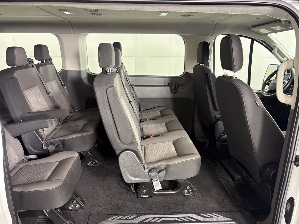 Used 2023 White Ford XLT image 32