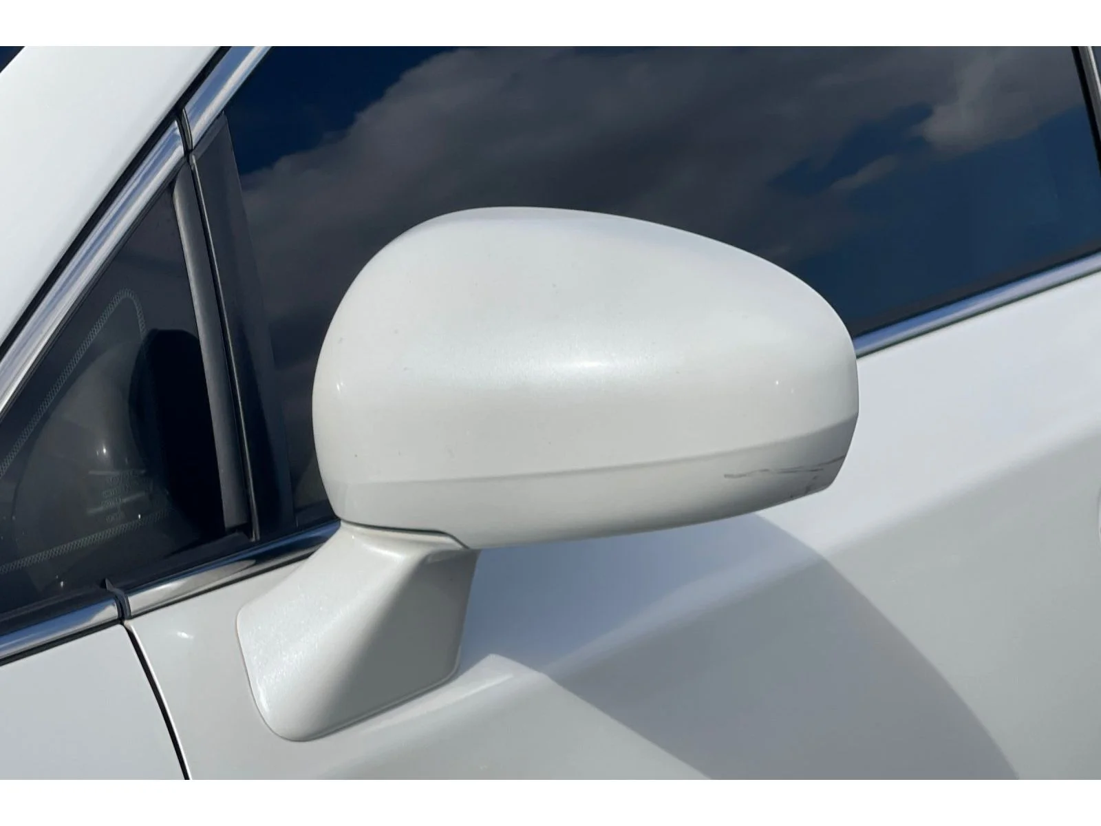 Used 2011 Blizzard Pearl Toyota Base image 48