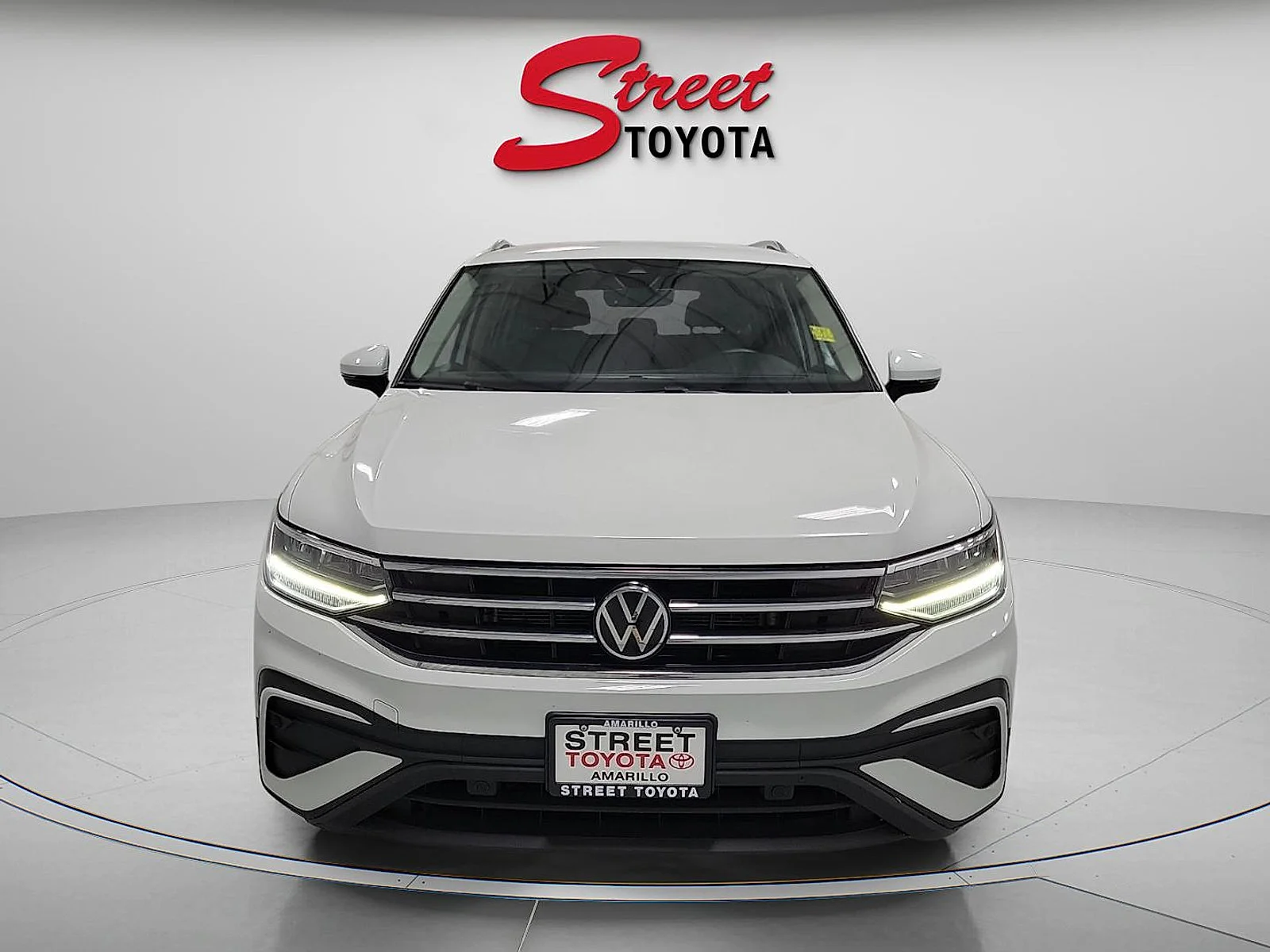 Used 2024 White Volkswagen  image 6