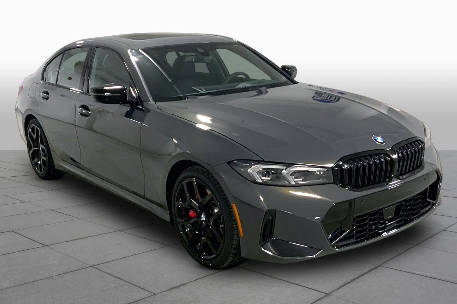 New 2026 Dravit Grey Metallic BMW 330i xDrive image 2