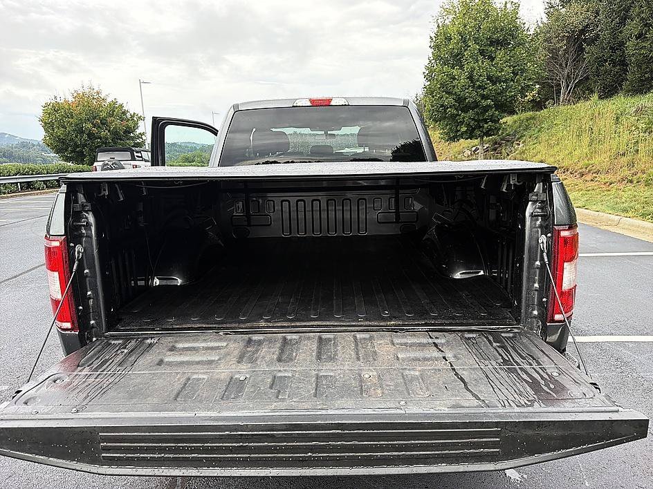 Used 2020 Magnetic Ford XLT image 21