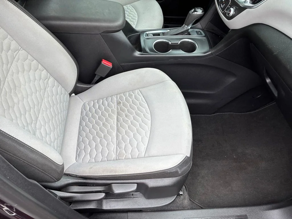 Used 2019 Blue Chevrolet LS image 41