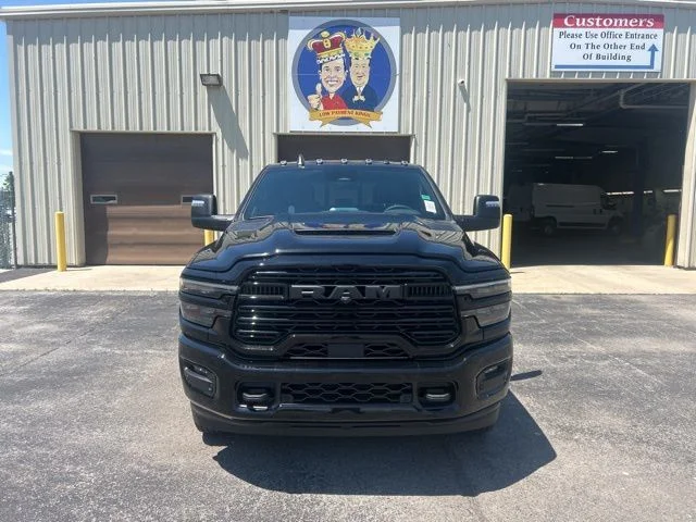 New 2026 Diamond Black Crystal Pearl-Coat Exterior Paint RAM LARAMIE image 9