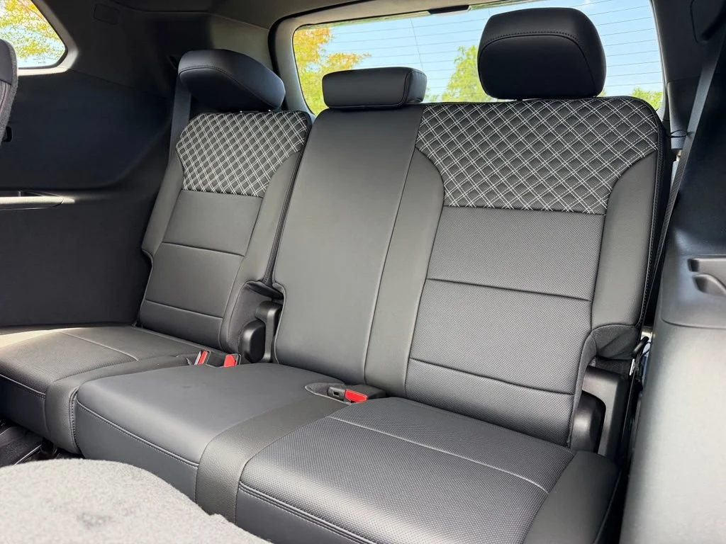 2026 GMC Acadia Denali - Photo 23