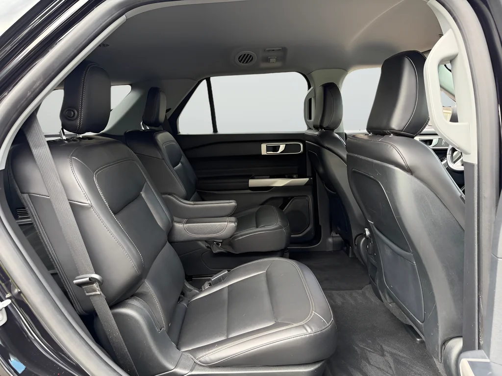 Used 2020 Black Ford XLT image 27