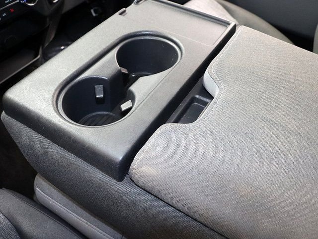 Used 2022 Silver Ford XLT image 24
