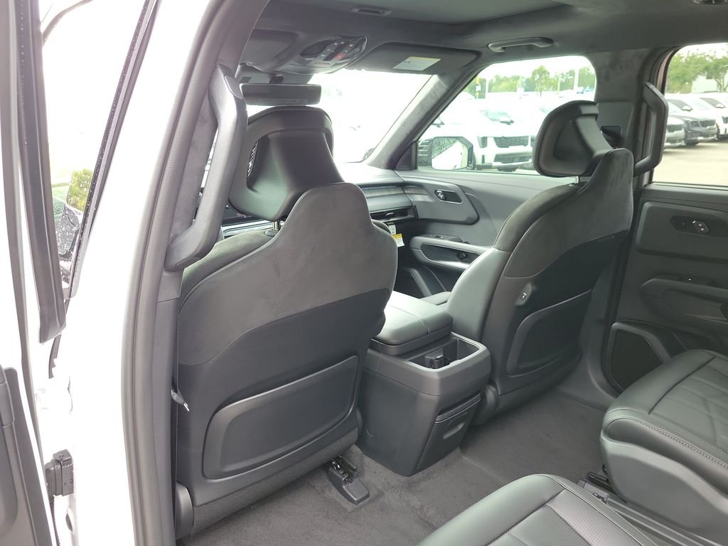 New 2027 Glacial White Pearl Kia X-Line SX Prestige image 18