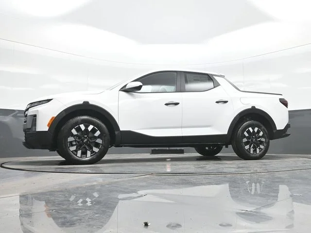 New 2026 White Hyundai SE image 21