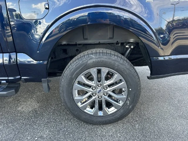 Used 2024 Blue Ford Lariat image 10