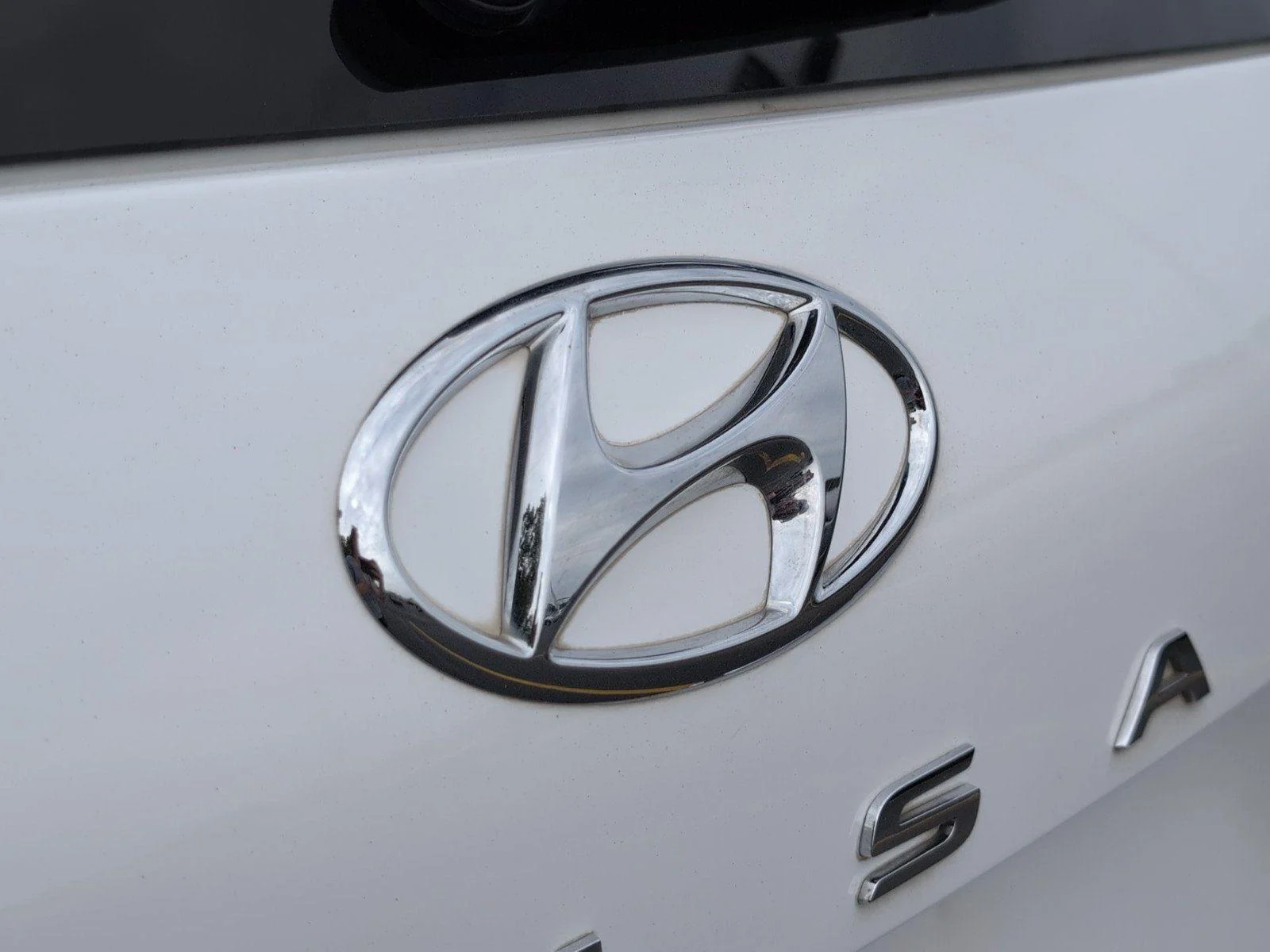 Used 2022 Hyper White Hyundai Calligraphy image 10