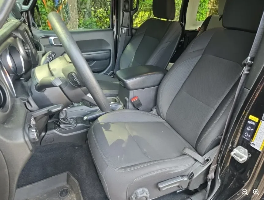 Used 2022 Black Jeep Unlimited Willys image 8