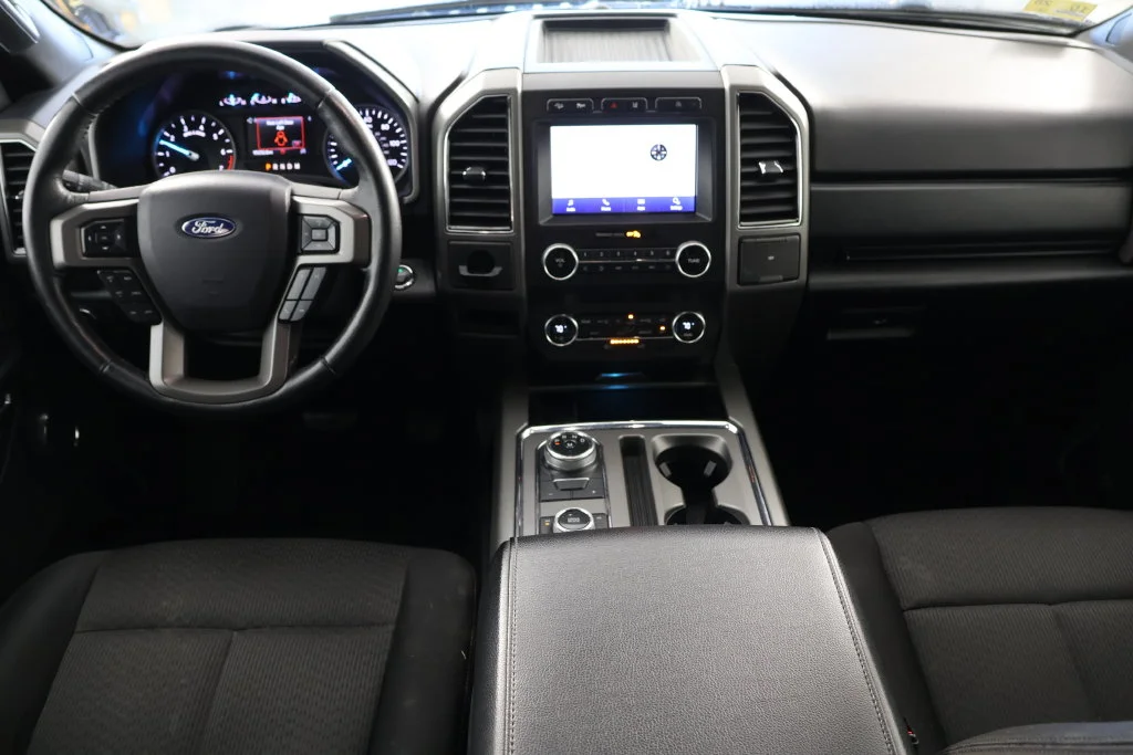 Used 2020 Magnetic Ford XLT image 2