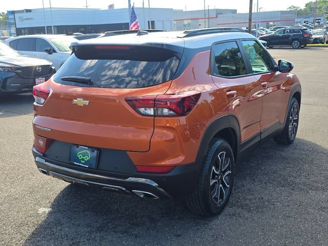 Used 2023 Vivid Orange Metallic Chevrolet ACTIV image 16