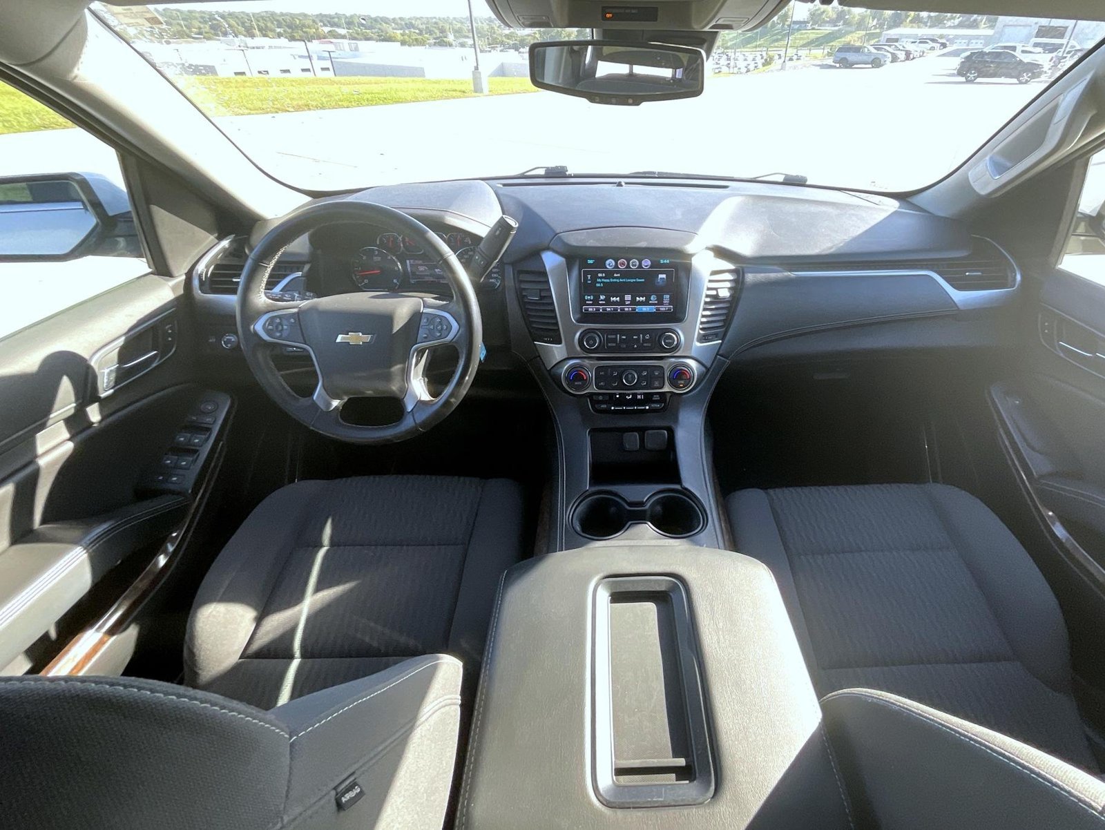 2020 Chevrolet Tahoe LS - Photo 15