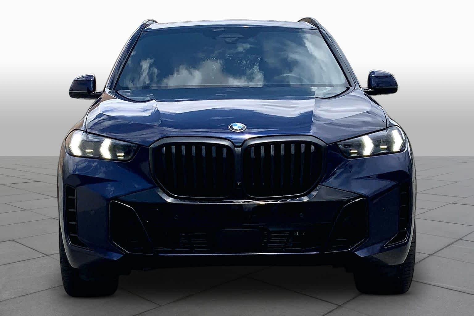Used 2024 Tanzanite Blue II Metallic BMW xDrive40i image 3