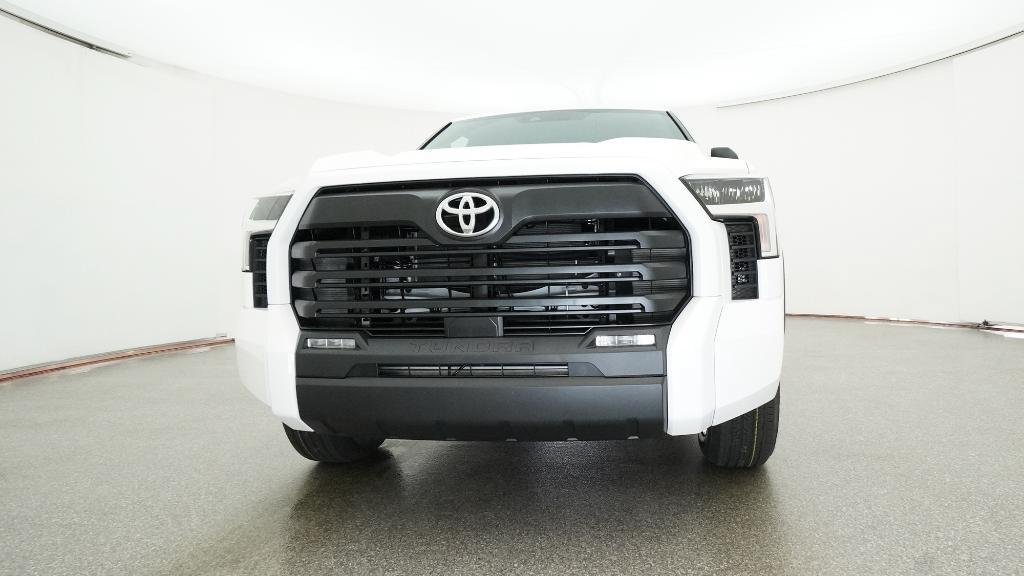 New 2026 Ice Cap Toyota SR5 image 36