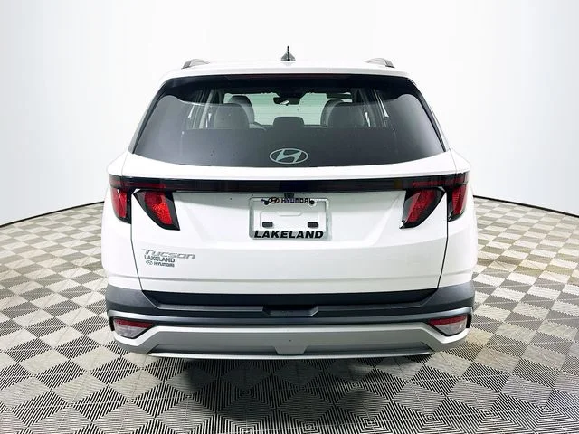 New 2026 Hyundai TUCSON SEL