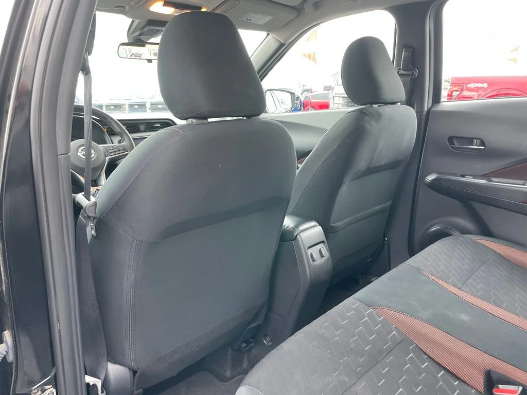 Used 2024 Super Black Nissan SR image 39