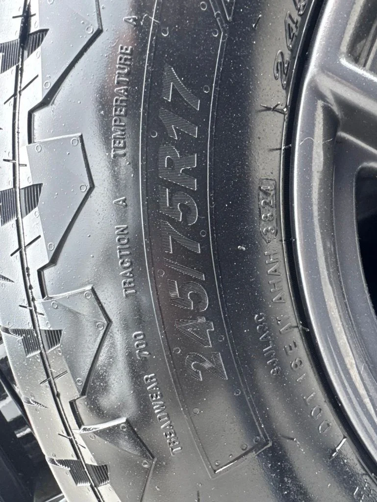 Used 2025 Black Jeep Sport S image 31
