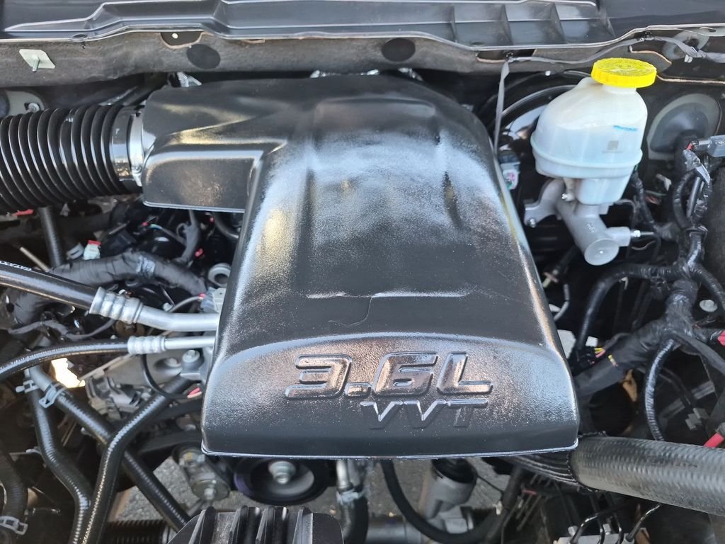 Used 2021 Gray Ram Tradesman image 33