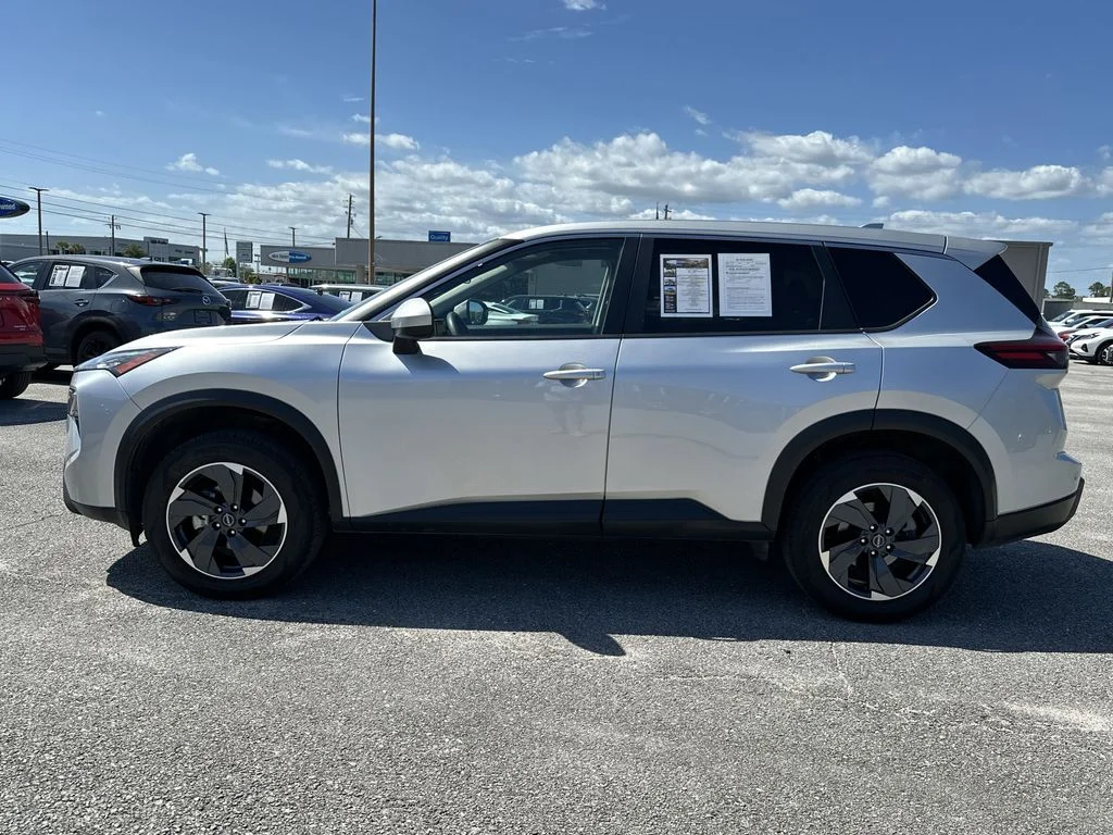 Used 2024 Brilliant Silver Metallic Nissan SV image 5