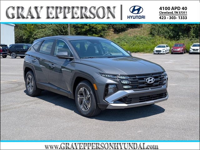 New 2026 Hyundai TUCSON HYBRID SE