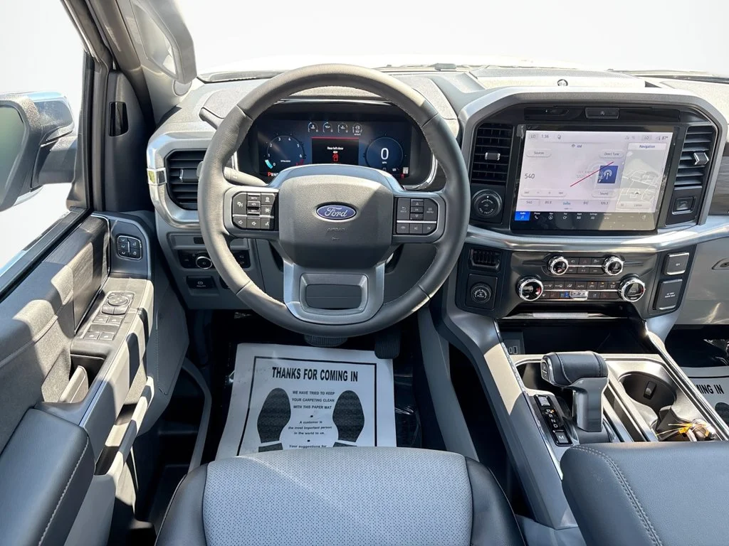New 2026 Oxford White Ford Lariat® image 23