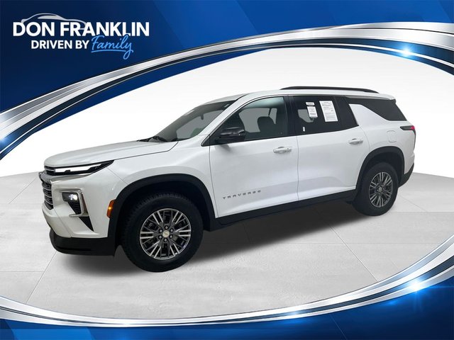 2025 Chevrolet Traverse LT